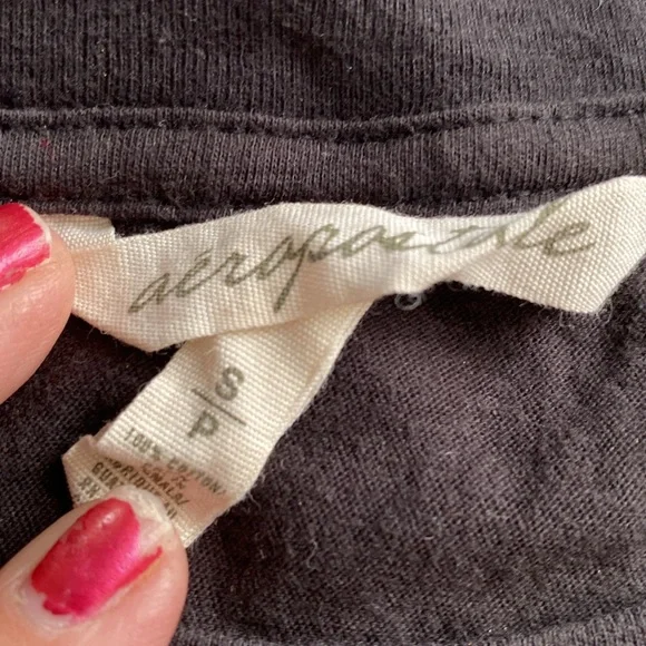 Vintage Women’s Aeropostale small shirt nwot - Picture 2 of 2